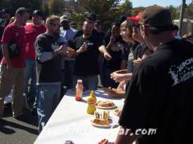 Drop em wear show hot dog eating competition